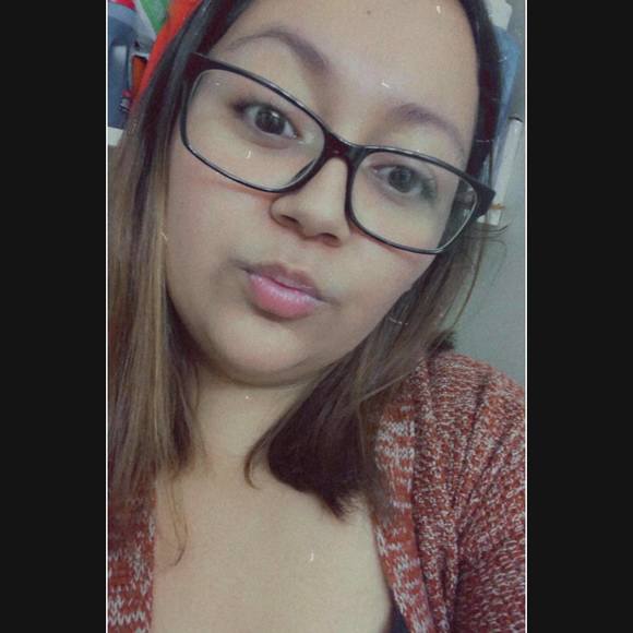 karlaflores96